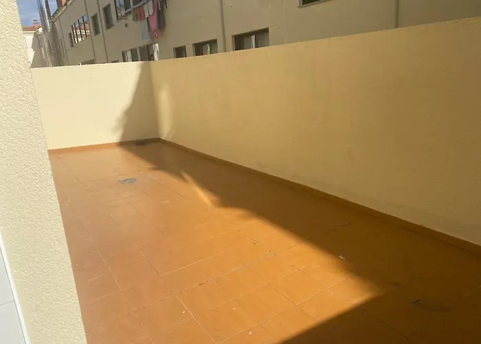 Piso Centrico, Con Amplia Terraza, 3 דירה